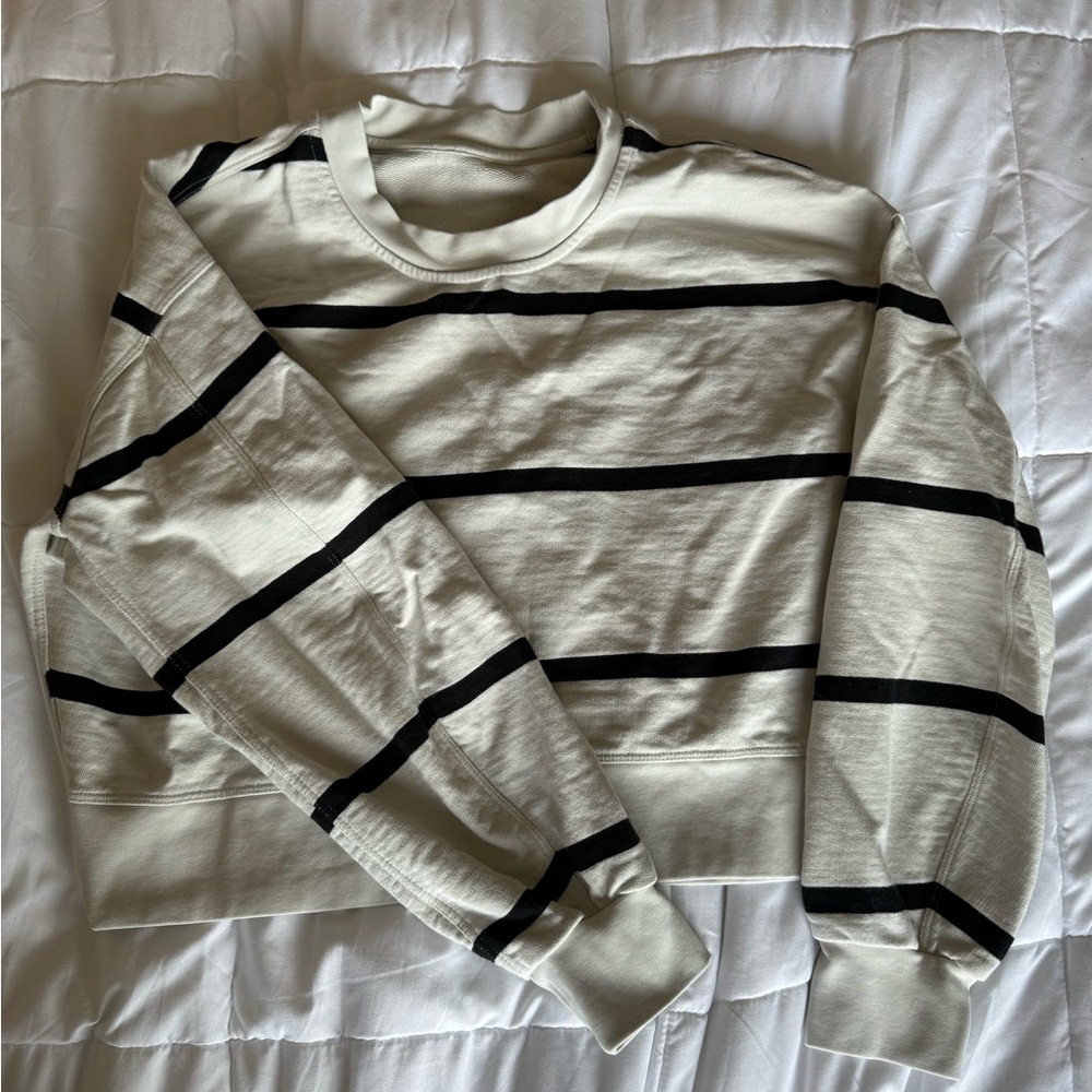 Lululemon Oversized Cropped Crew - Striped